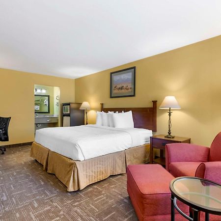 Best Western Executive Inn Hallettsville Zewnętrze zdjęcie