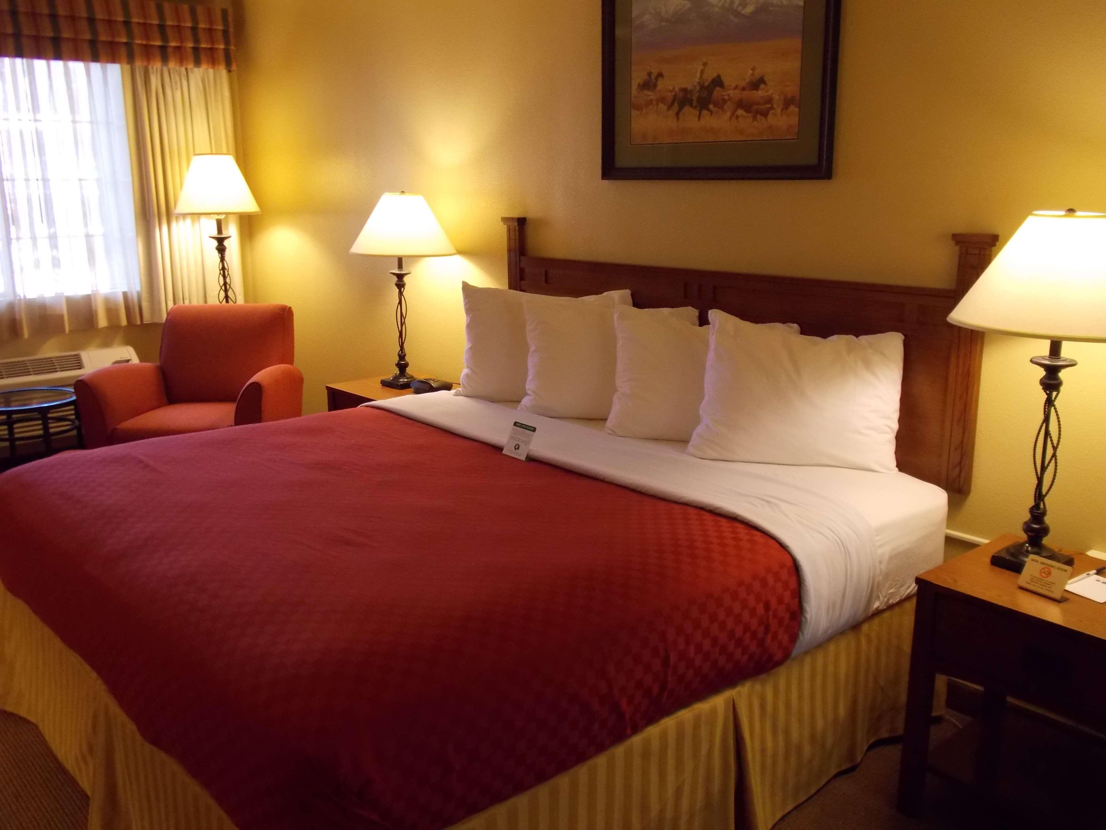 Best Western Executive Inn Hallettsville Zewnętrze zdjęcie