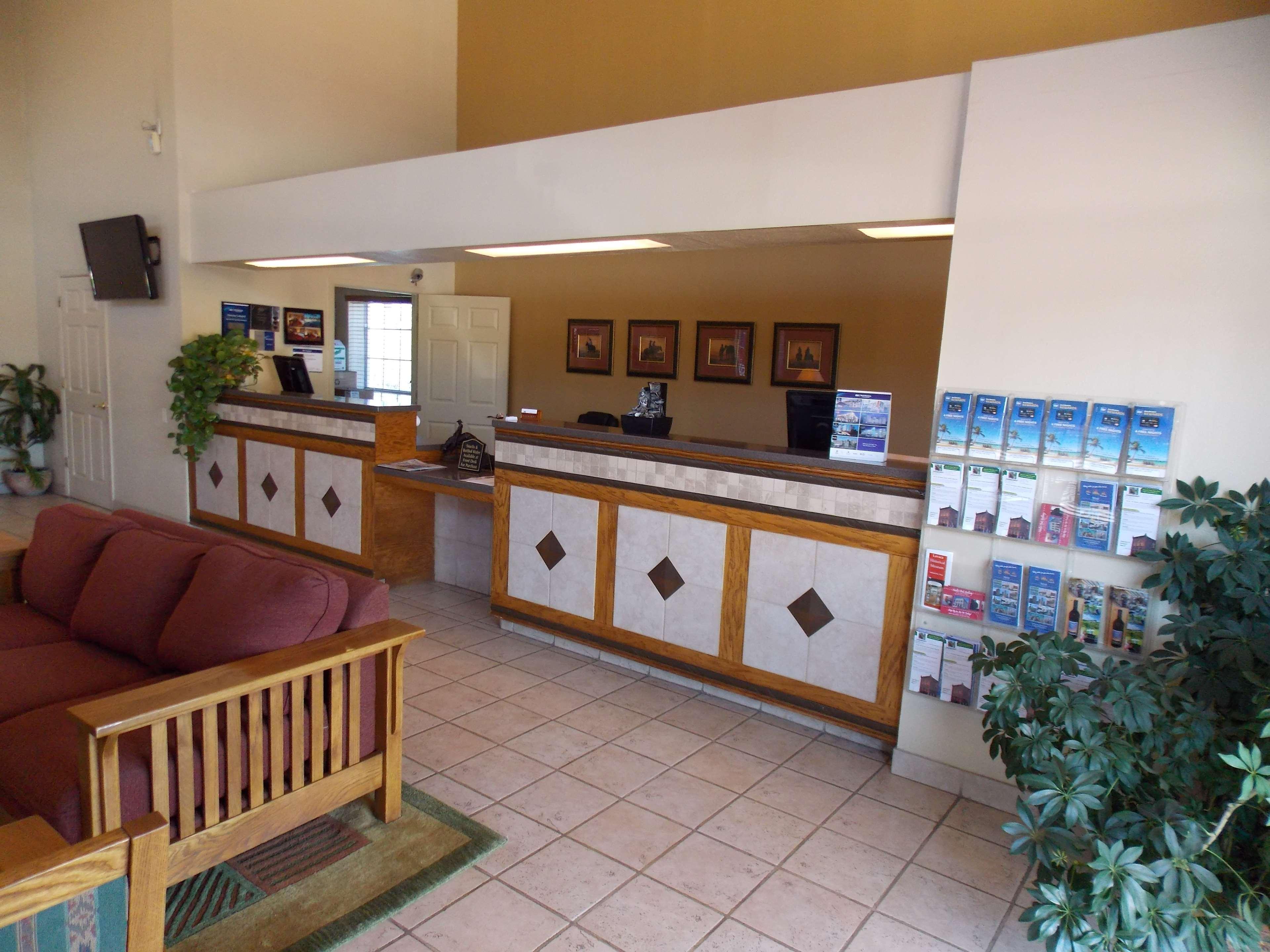 Best Western Executive Inn Hallettsville Zewnętrze zdjęcie