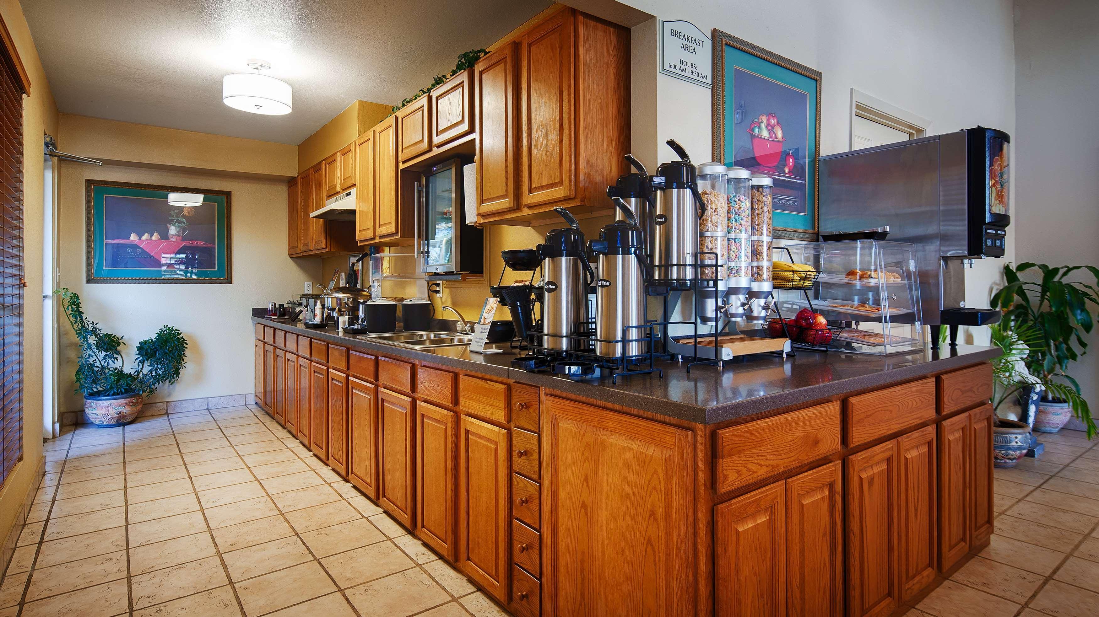 Best Western Executive Inn Hallettsville Zewnętrze zdjęcie