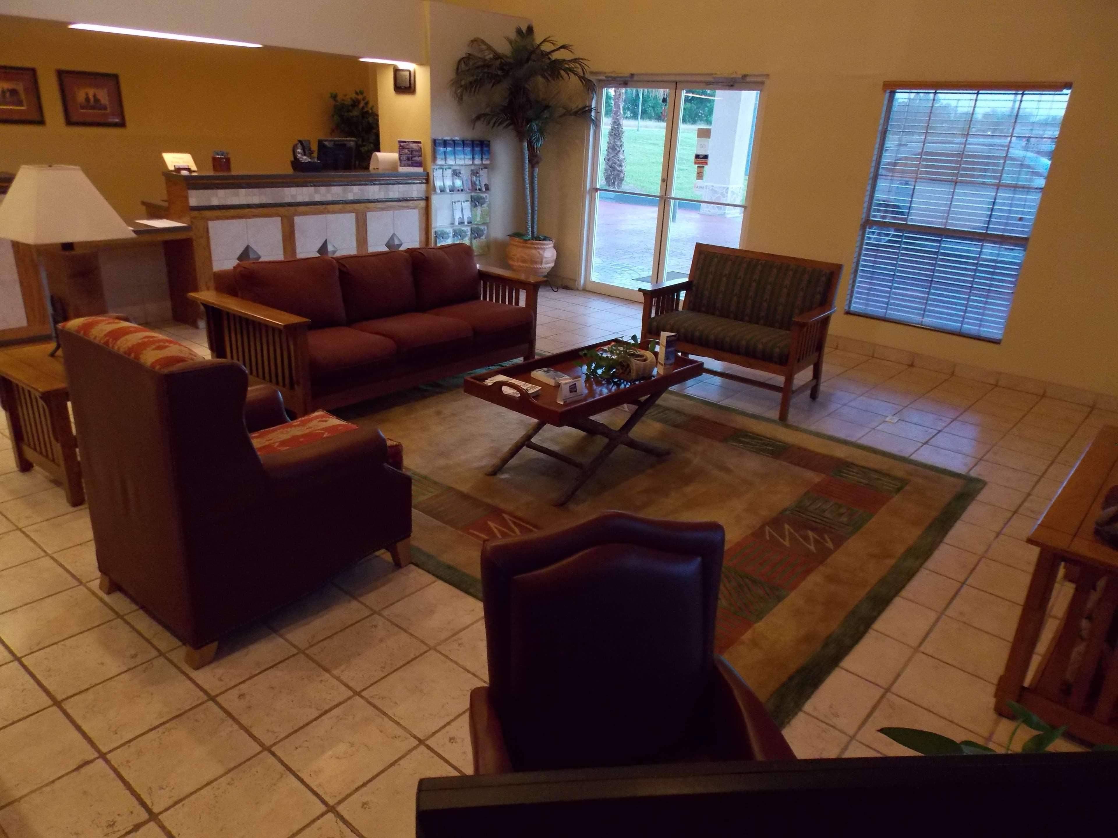 Best Western Executive Inn Hallettsville Zewnętrze zdjęcie