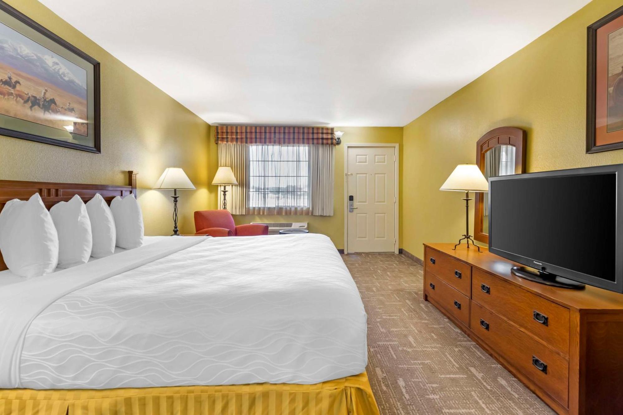Best Western Executive Inn Hallettsville Zewnętrze zdjęcie