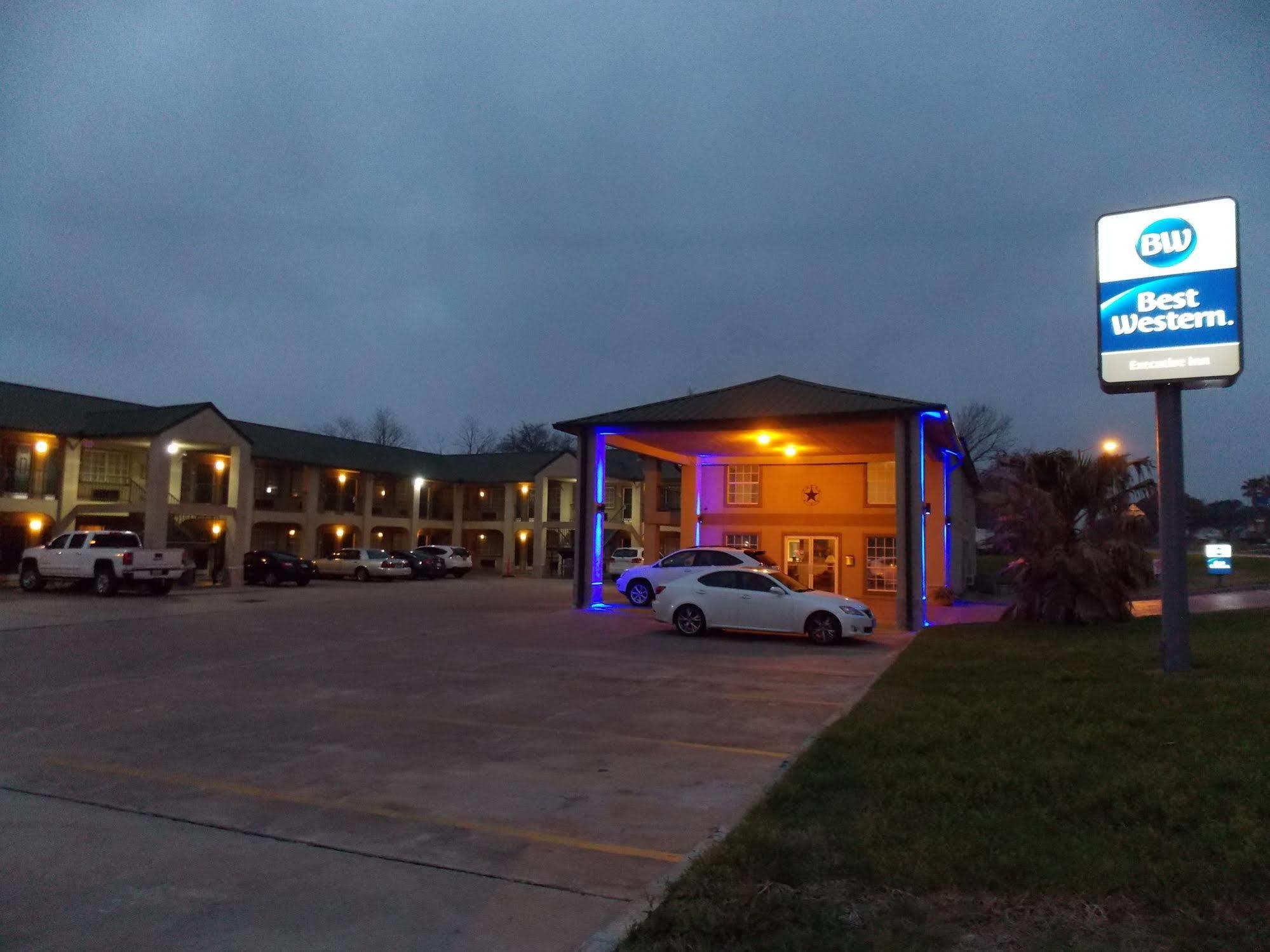 Best Western Executive Inn Hallettsville Zewnętrze zdjęcie